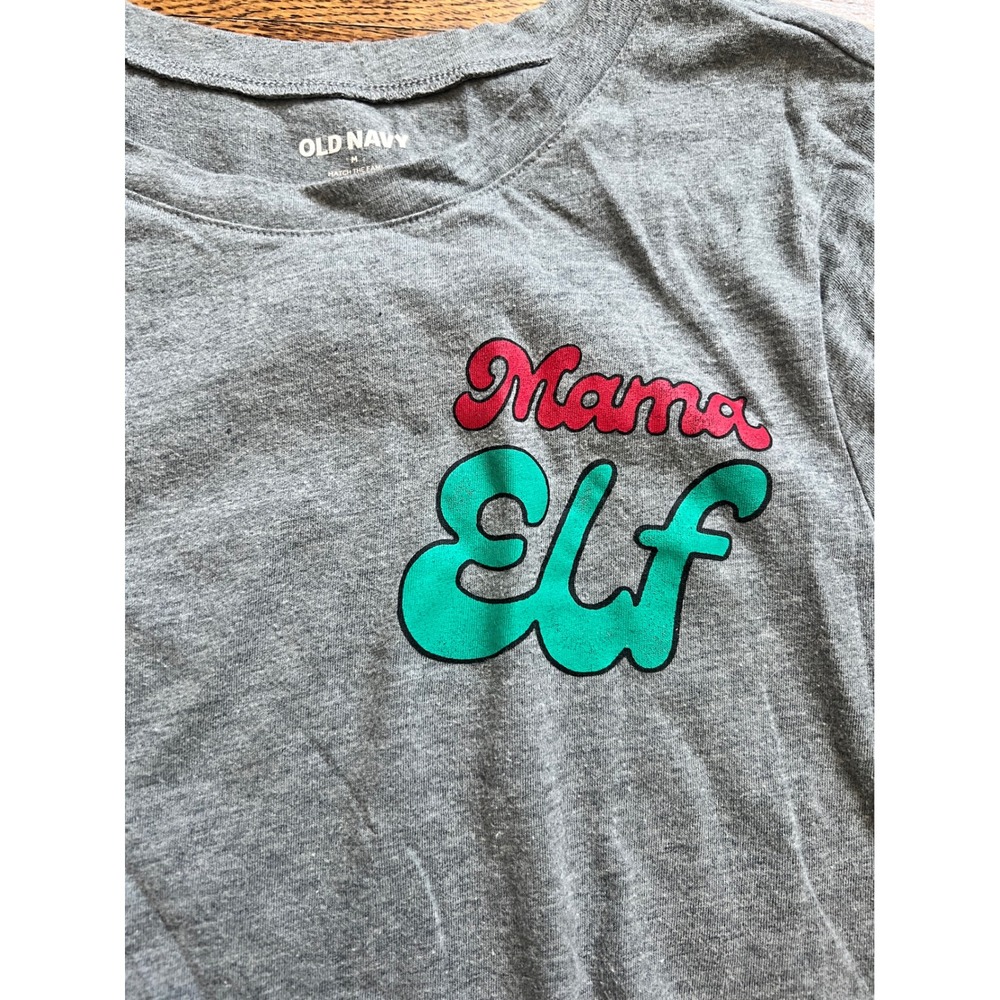 Old Navy Womens Mama Elf Graphic Tee Gray Christmas Holiday T-Shirt Medium